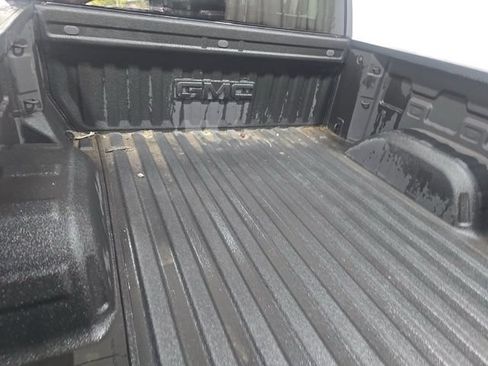 Used 2022 GMC Sierra 1500 SLE AWD/4WD image 16