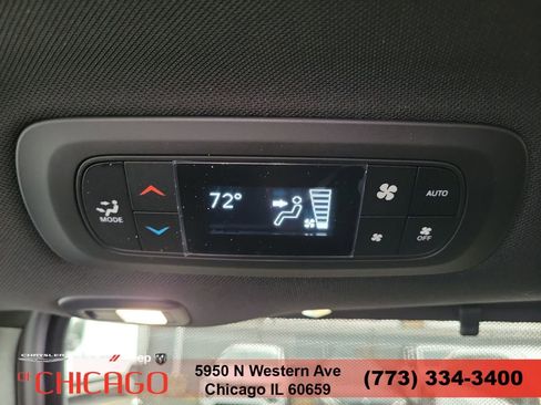 New 2026 Chrysler Pacifica Limited FWD image 15