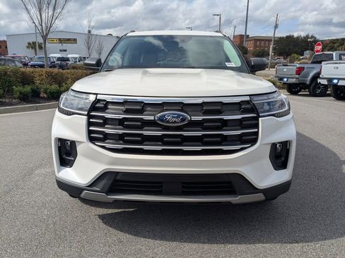 New 2026 Ford Explorer Active w/ Active Comfort Package image 10