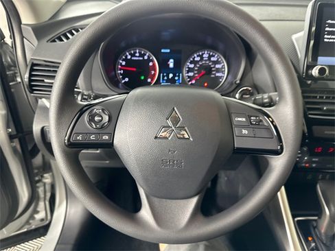New 2025 Mitsubishi Eclipse Cross LE image 29