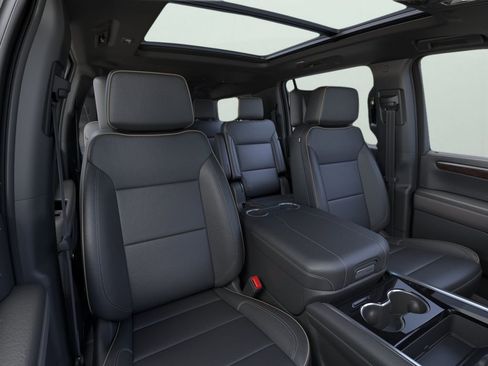 New 2026 Chevrolet Suburban Premier AWD/4WD image 10