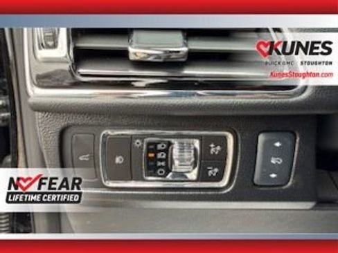 Used 2024 Lincoln Navigator Reserve w/ Equipment Group 201A AWD/4WD image 33