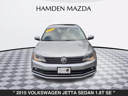 Used 2015 Volkswagen Jetta SE FWD image 9