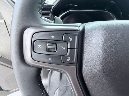 Used 2025 Chevrolet Silverado 1500 ZR2 w/ Technology Package AWD/4WD image 15