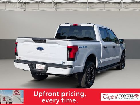 Used 2023 Ford F150 Lightning XLT AWD/4WD image 7