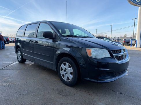 Used 2012 Dodge Grand Caravan SE image 7