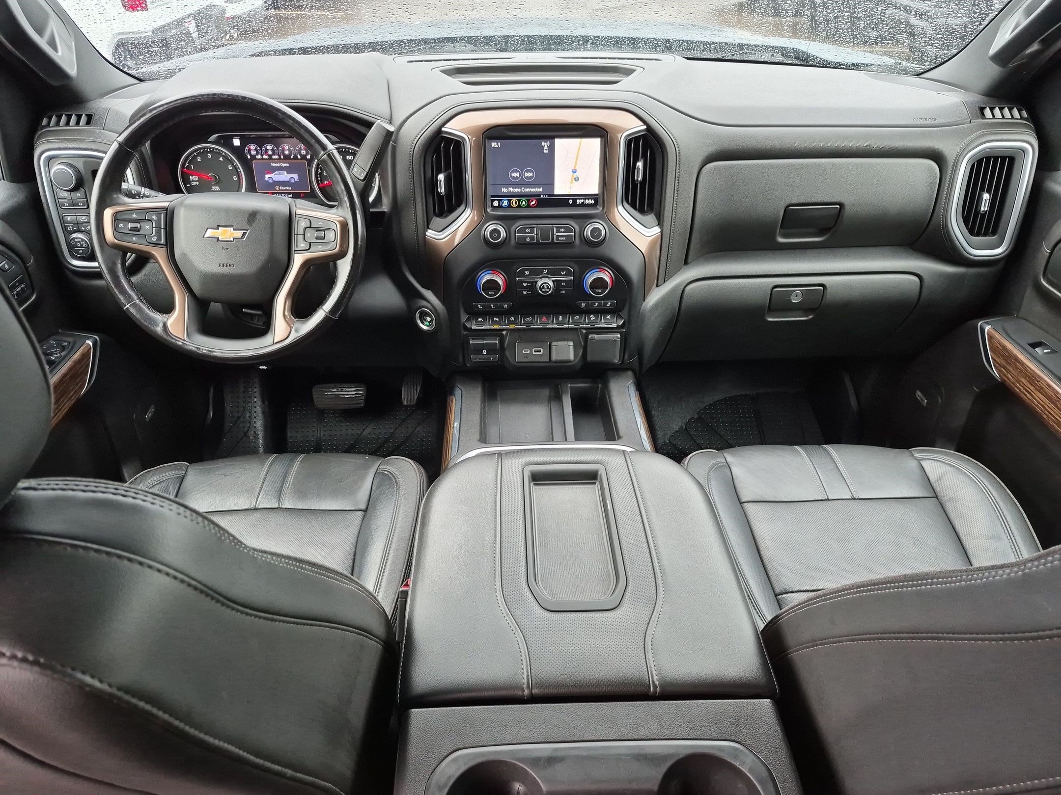 Used 2019 Chevrolet Silverado 1500 High Country w/ Technology Package AWD/4WD image 29