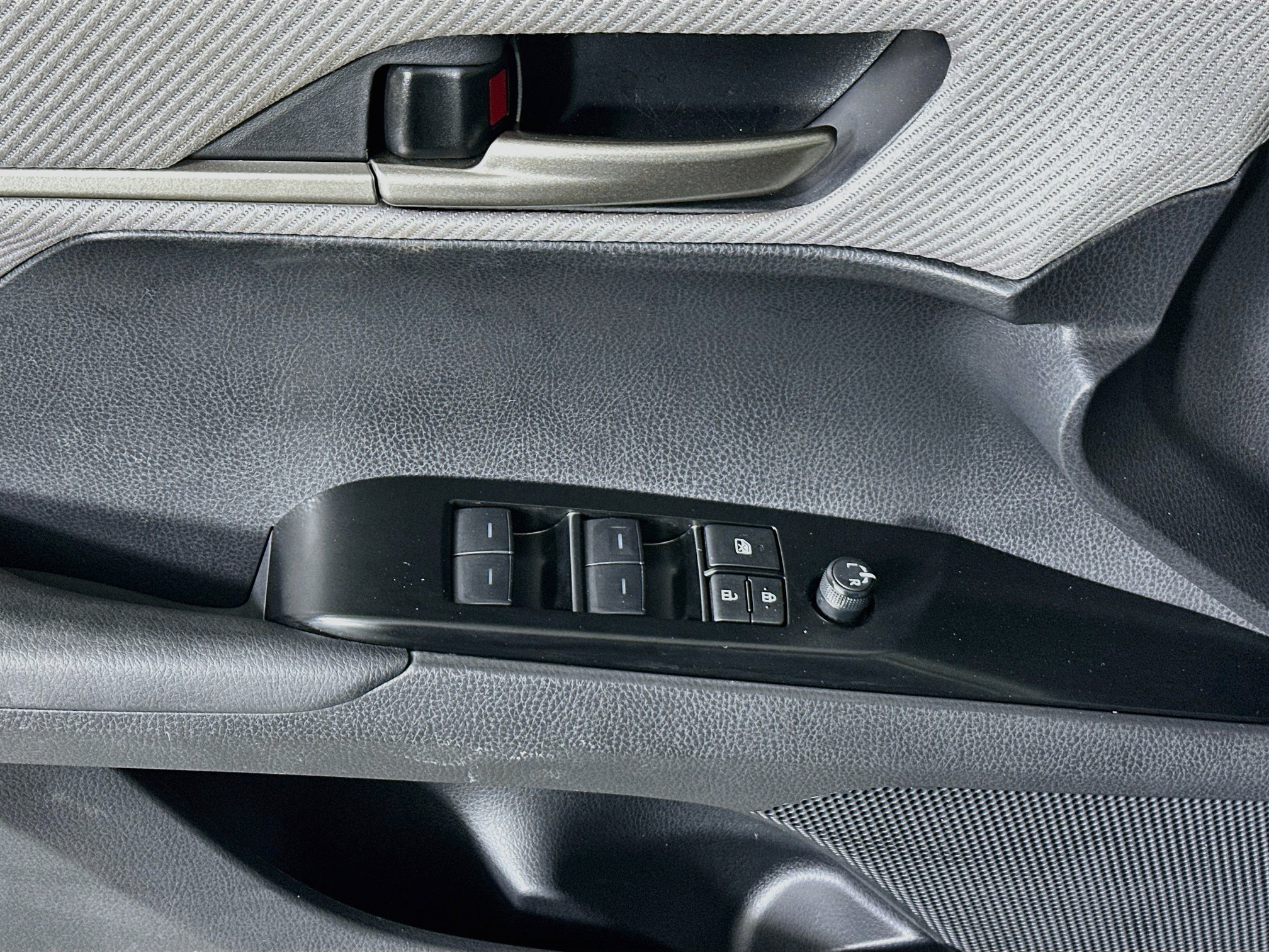 Certified 2026 Toyota Camry SE FWD image 14