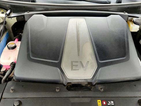 Used 2022 Kia EV6 Wind image 27