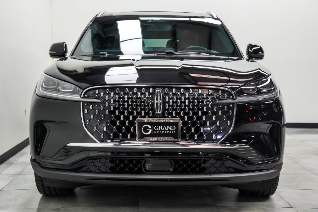 Used 2025 Lincoln Aviator Reserve w/ Illumination Package AWD/4WD image 6