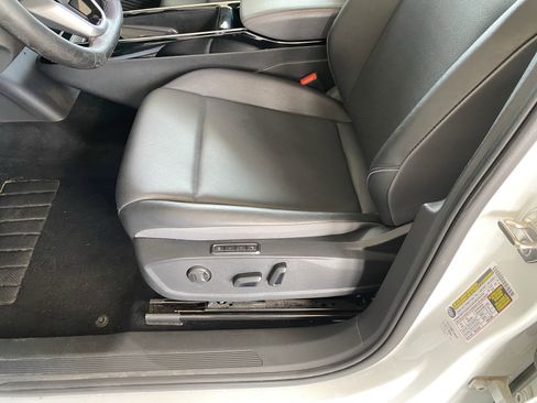 Used 2023 Volkswagen ID.4 Pro S image 36