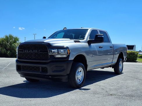 Used 2024 RAM 2500 Tradesman image 3