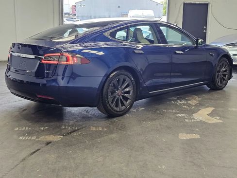 Used 2018 Tesla Model S AWD image 4