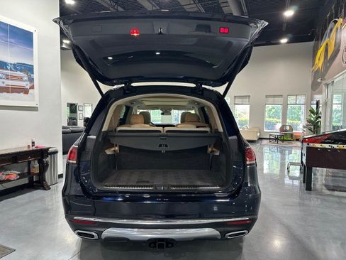 Used 2020 Mercedes-Benz GLS 450 4MATIC image 30