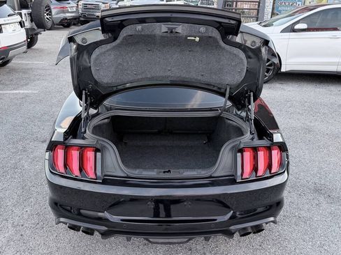 Used 2019 Ford Mustang GT RWD image 6
