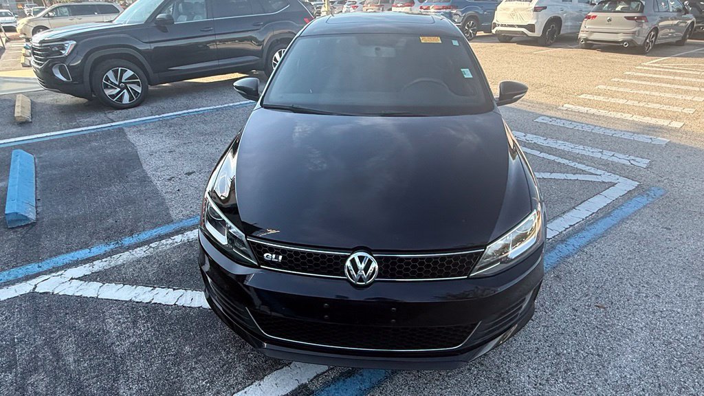 Used 2013 Volkswagen Jetta GLI FWD image 4