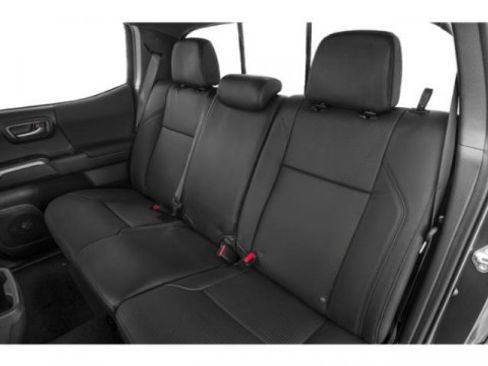 Used 2019 Toyota Tacoma TRD Sport AWD/4WD image 16