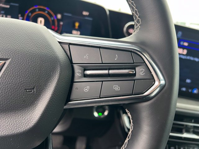 Used 2026 Chevrolet Traverse LT AWD/4WD image 15