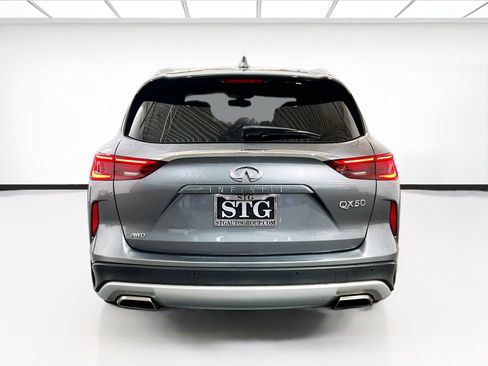 Used 2019 INFINITI QX50 Essential w/ Premium Heat Package AWD/4WD image 5