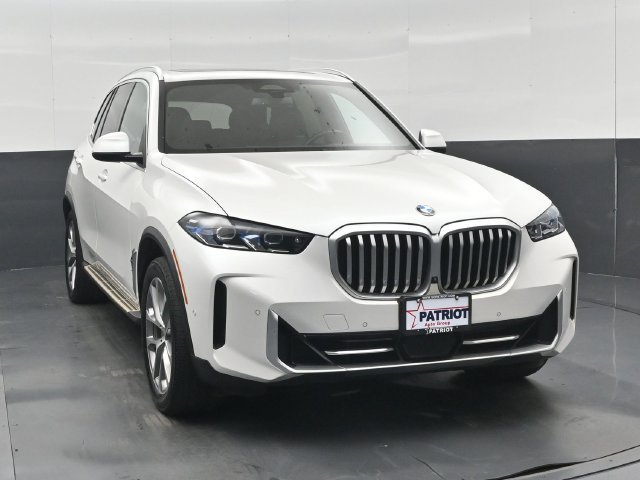 Used 2024 BMW X5 xDrive40i AWD/4WD image 36