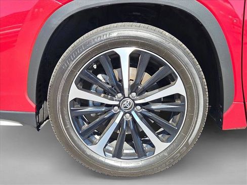 Used 2021 Toyota Highlander XSE image 30