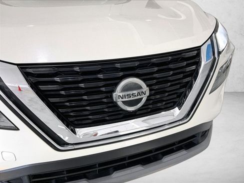 Used 2021 Nissan Rogue SV FWD image 30