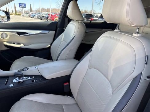 Used 2020 INFINITI QX50 Sensory w/ Proactive Package image 14