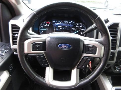 Certified 2020 Ford F250 Lariat w/ Tremor Off-Road Package image 14