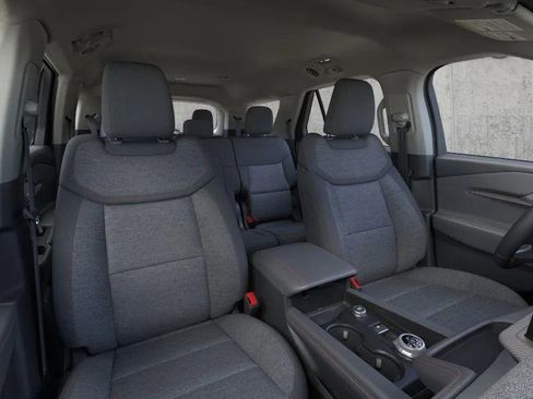 New 2026 Ford Explorer Active AWD/4WD image 10