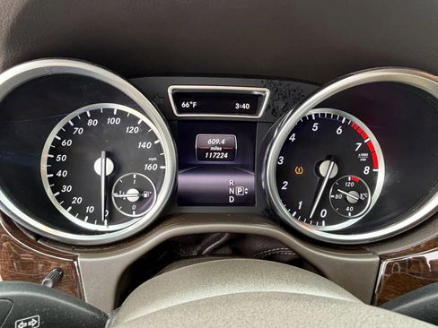 Used 2014 Mercedes-Benz ML 350 2WD image 13