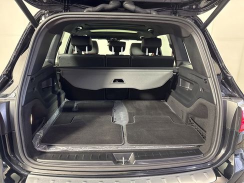 Certified 2025 Mercedes-Benz GLB 35 AMG 4MATIC image 20
