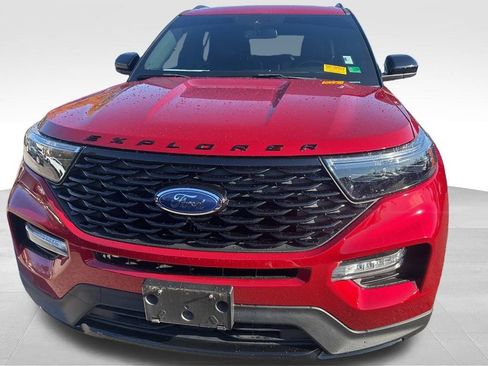 Used 2022 Ford Explorer ST-Line image 4