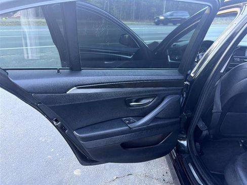 Used 2016 BMW 528i Sedan image 16