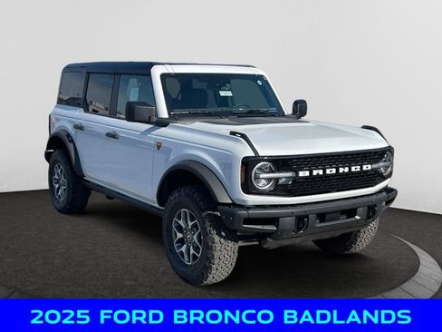New 2025 Ford Bronco Badlands AWD/4WD image 7