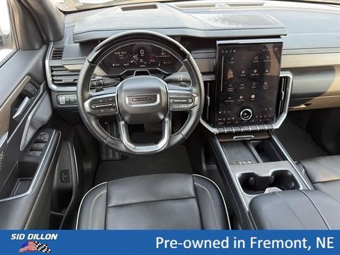 Certified 2024 GMC Acadia Denali w/ Super Cruise Package AWD/4WD image 10