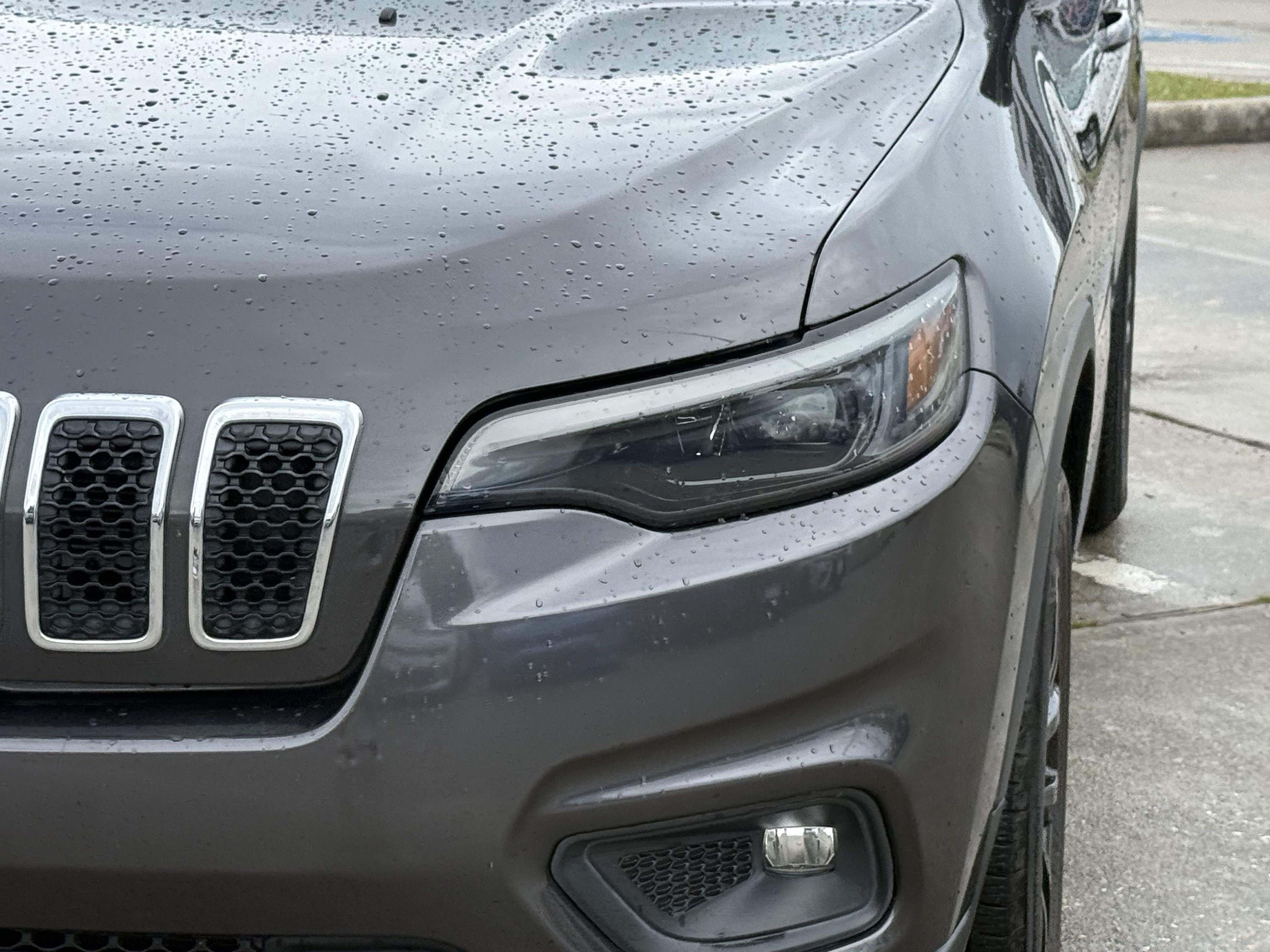 Used 2022 Jeep Cherokee Latitude Lux FWD image 11