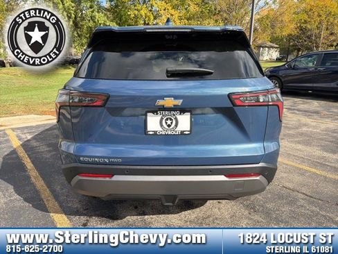 New 2026 Chevrolet Equinox LT w/ Convenience Package II image 4