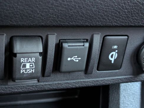 Used 2023 Toyota Tacoma Limited AWD/4WD image 24