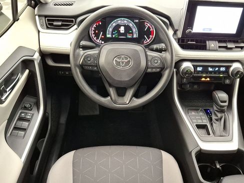 Certified 2025 Toyota RAV4 XLE AWD/4WD image 12