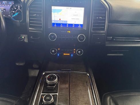 Used 2021 Ford Expedition Max Limited AWD/4WD image 18