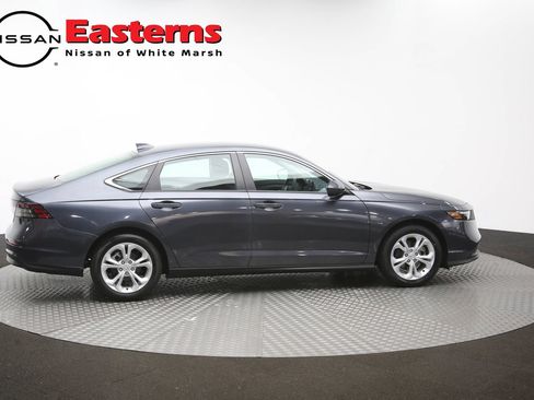 Used 2025 Honda Accord LX image 41