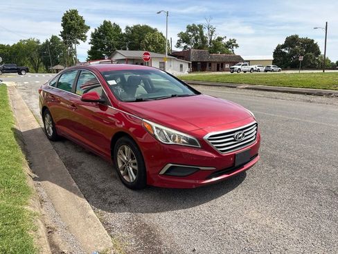 Used 2017 Hyundai Sonata SE FWD image 8