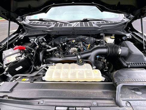 Used 2022 Ford F150 XL w/ STX Black Appearance Package image 9