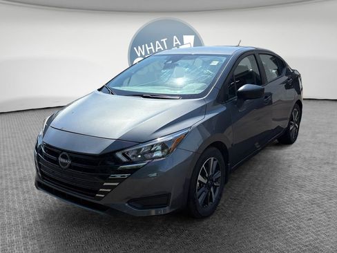 Used 2025 Nissan Versa S w/ S Plus Package FWD image 8