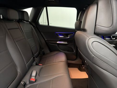 New 2026 Mercedes-Benz GLC 300 image 27