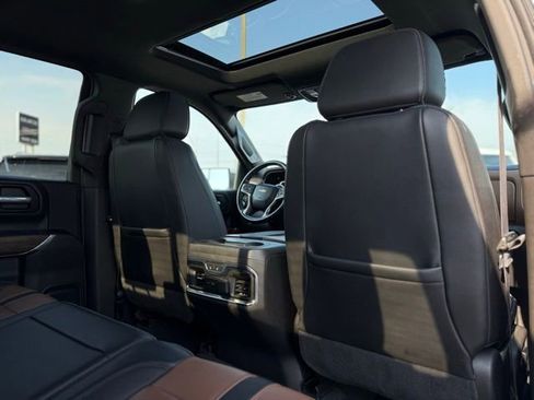 Used 2021 Chevrolet Silverado 1500 High Country image 20