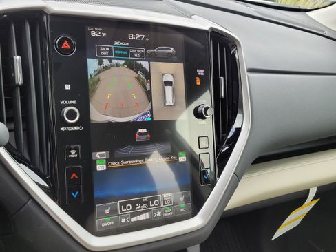New 2026 Subaru Ascent Limited AWD/4WD image 9