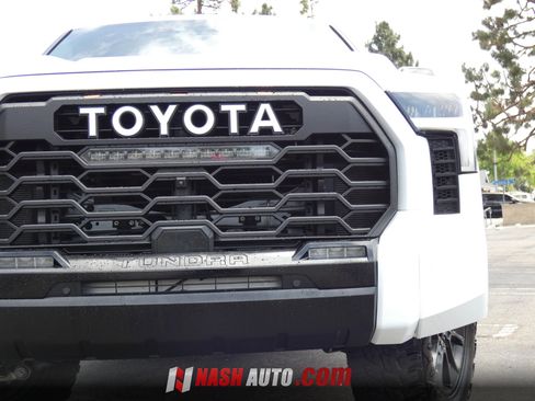 Used 2024 Toyota Tundra Limited w/ TRD Off-Road Package AWD/4WD image 20