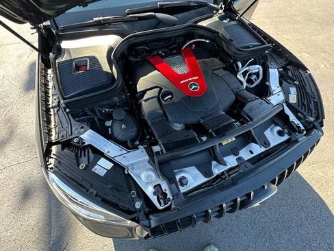 Used 2020 Mercedes-Benz GLC 43 AMG 4MATIC image 34