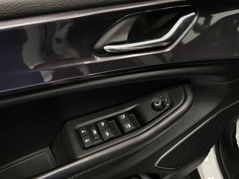 Used 2021 Jeep Grand Cherokee L Laredo AWD/4WD image 30